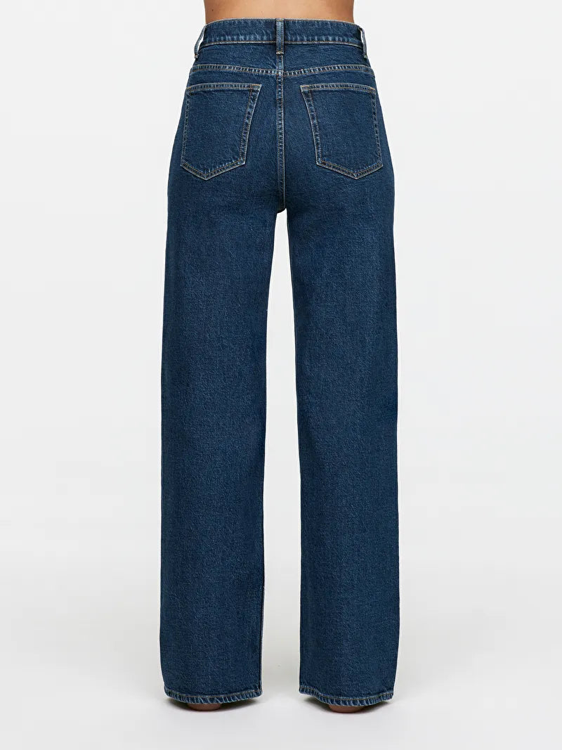 LUPINE Flared Jeans