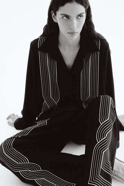 Oversized printed shirt