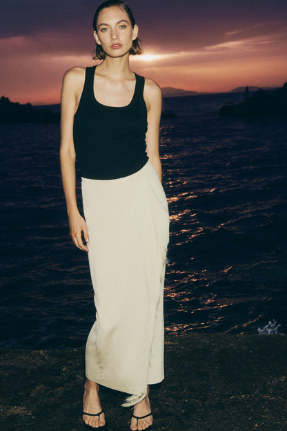 Fringe-trimmed skirt
