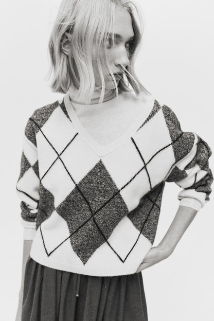 Jacquard-knit wool jumper