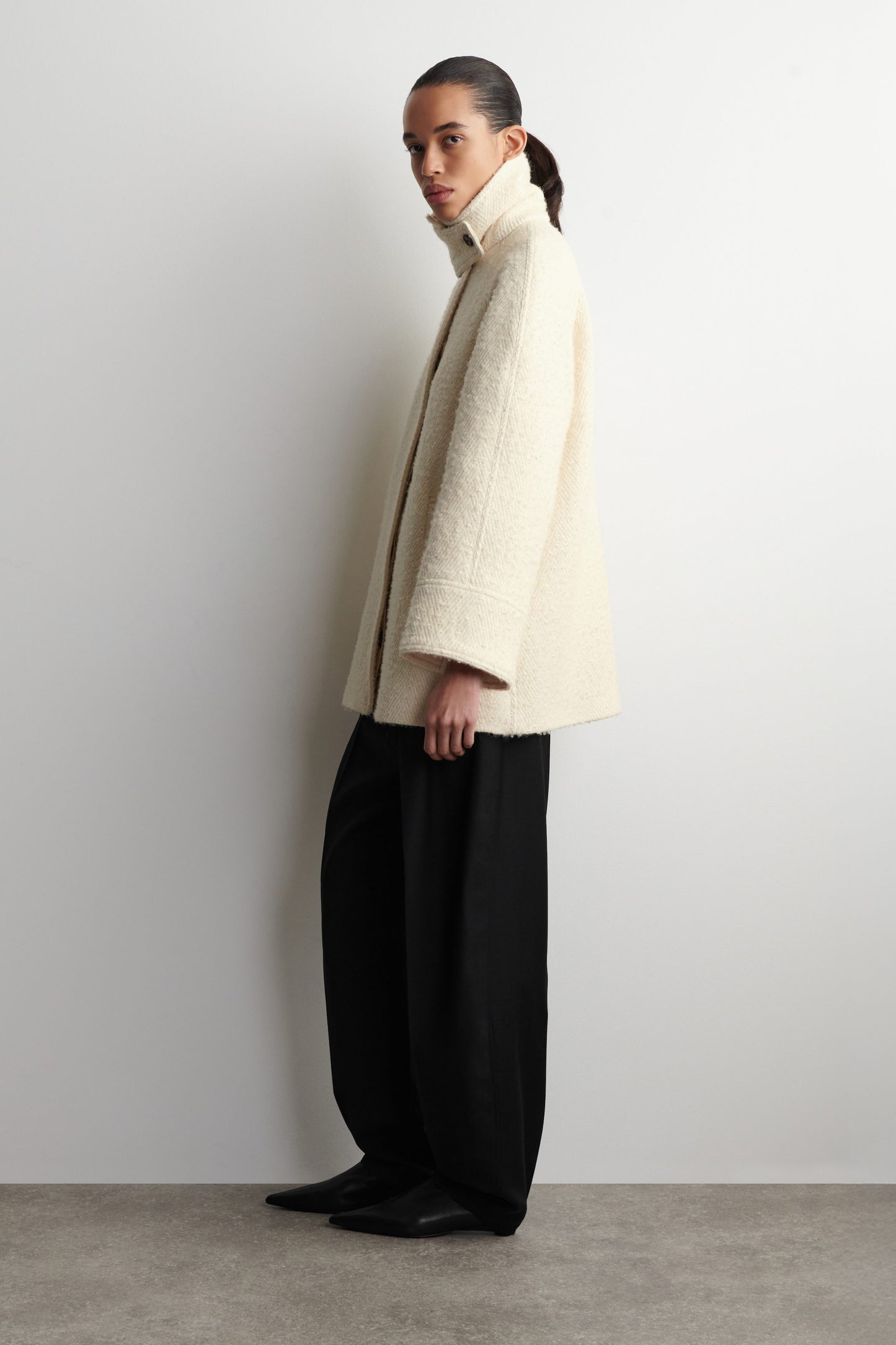 Funnel-neck wool-herringbone short coat