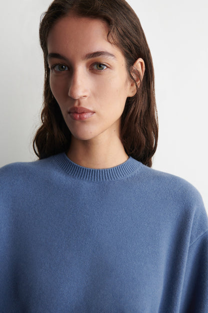 Belt-detail merino wool jumper