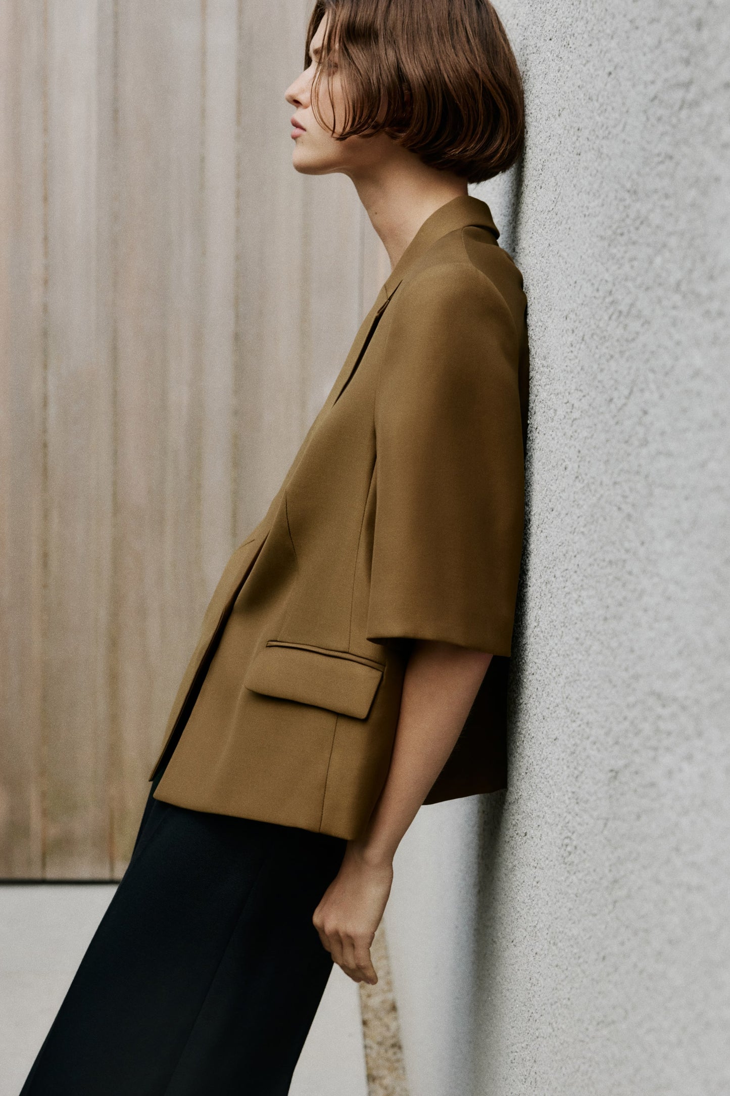 Khaki green Short-sleeved blazer