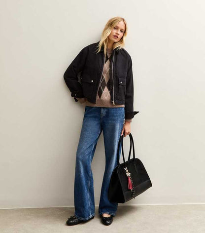 Black Contrast Collar Cropped Barn Jacket