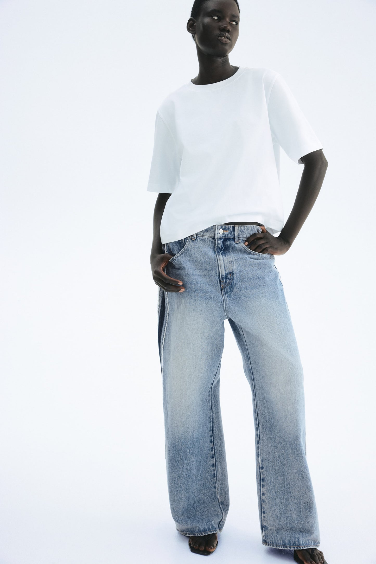 Side-panelled jeans