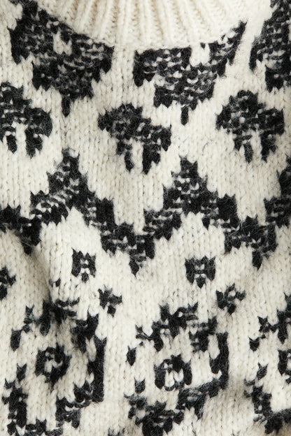 Jacquard-knit jumper