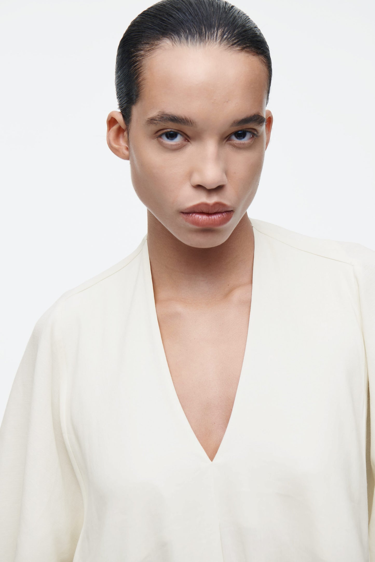 V-neck linen shirt dress