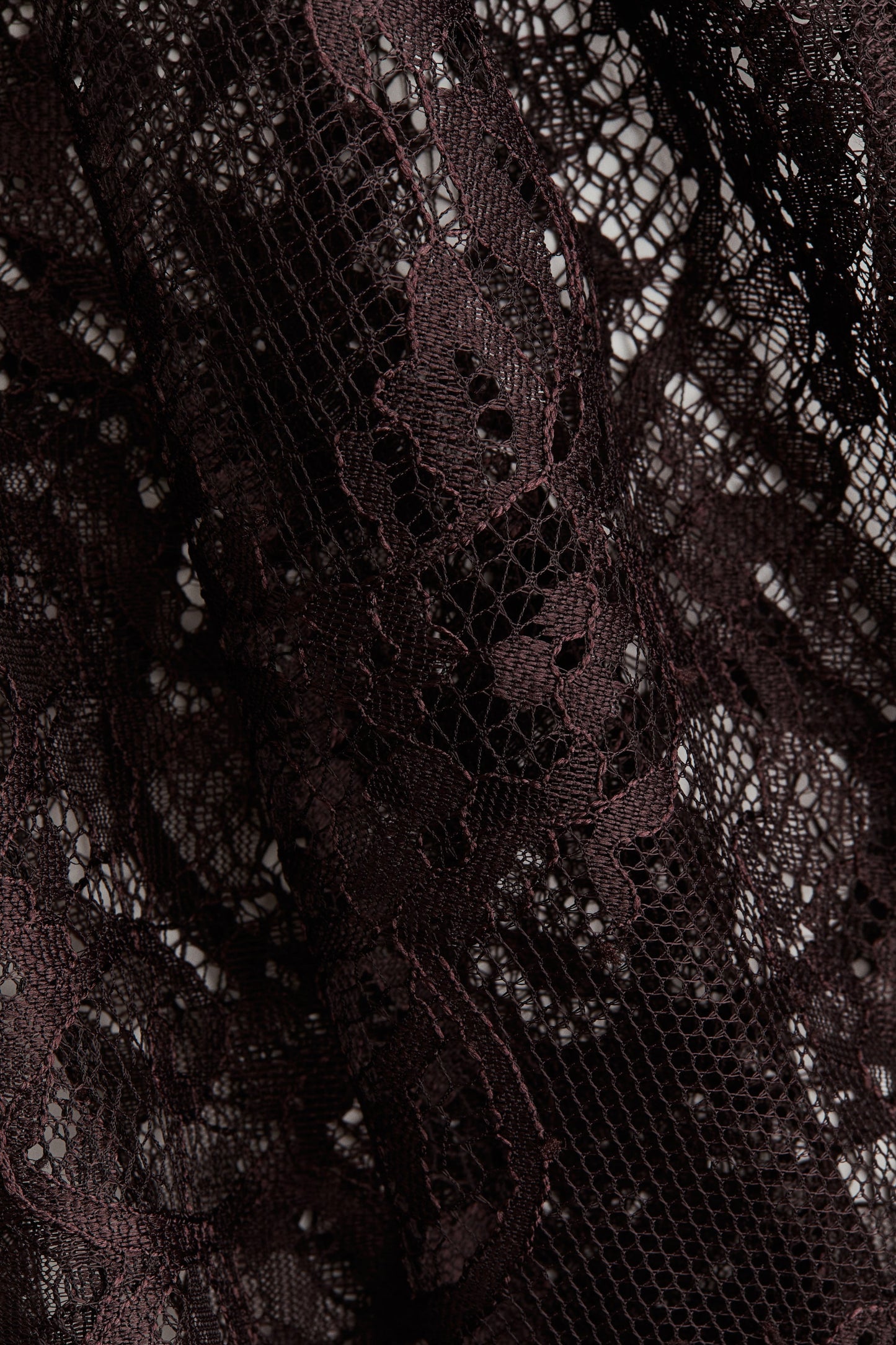 Lace skirt