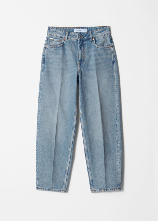 Tapered Jeans