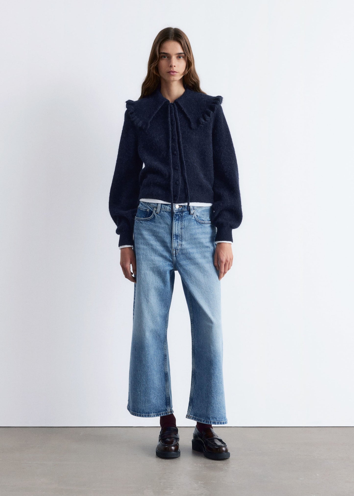 Peter Pan-collar Cardigan