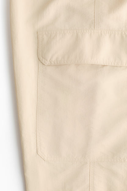 Oversized cargo trousers