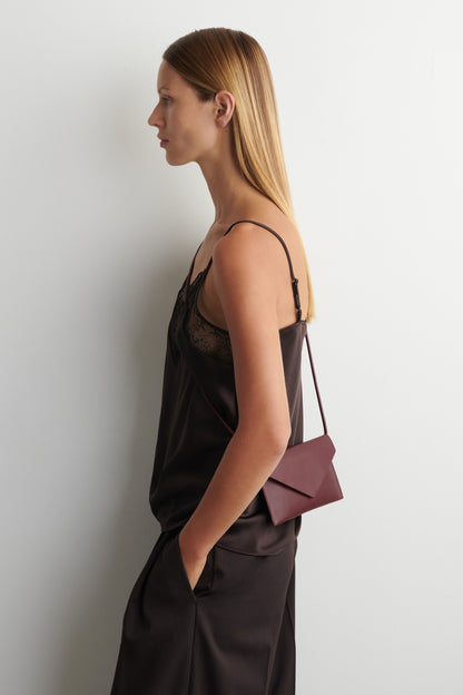 Envelope leather bag