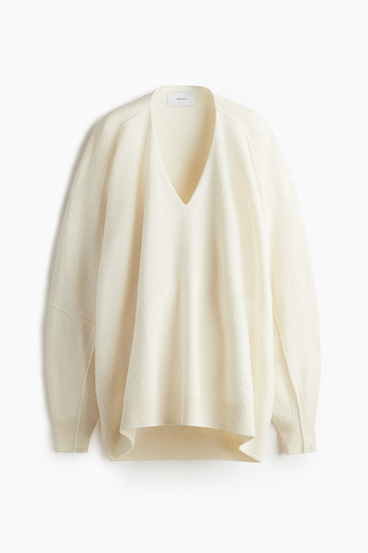 Oversized wool jumper
