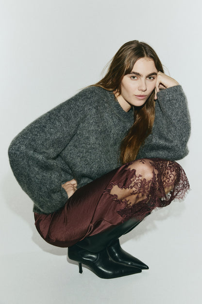 Lace-trimmed satin skirt