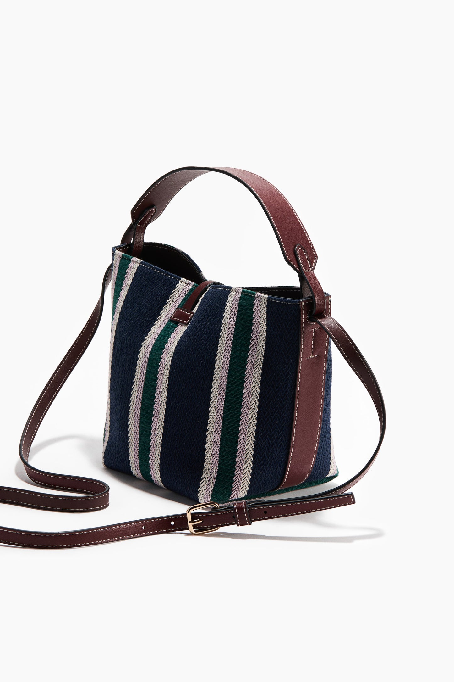Bucket bag