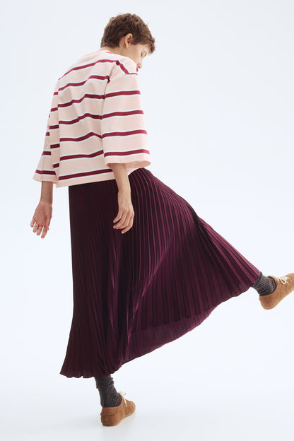 Pleated skirt