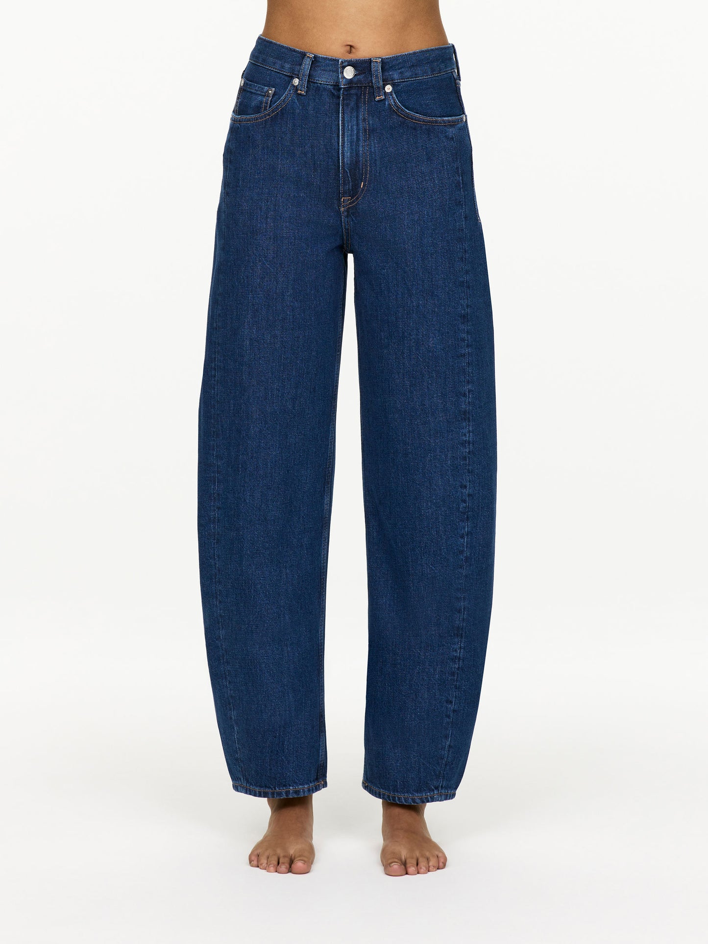 BLOOM Barrel Jeans