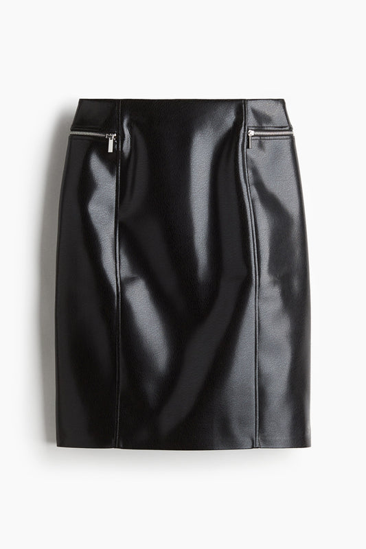 Coated pencil skirt