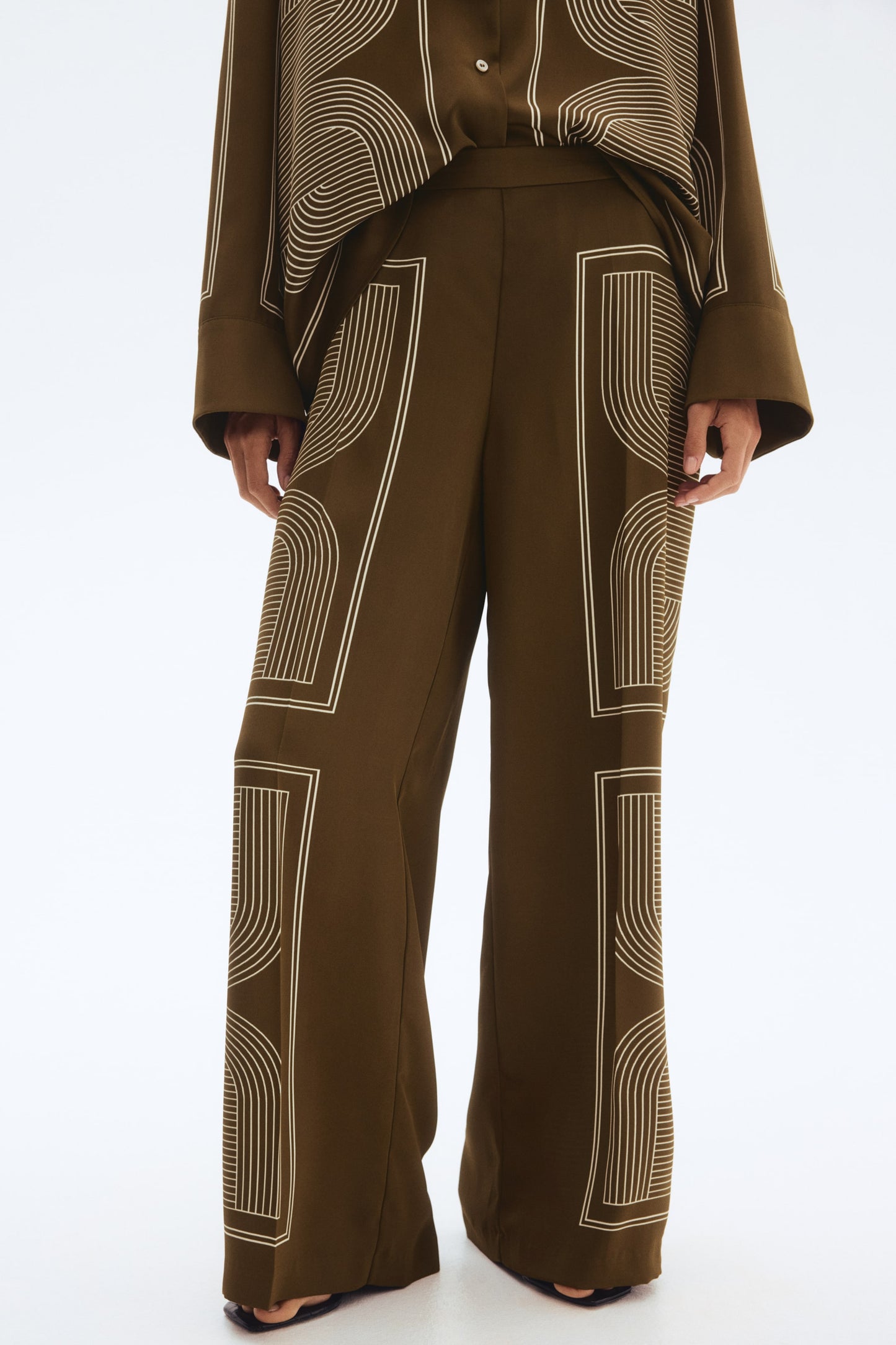 Straight trousers