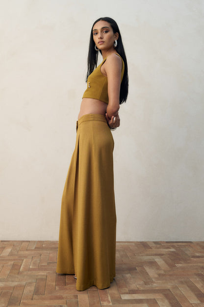 Wide trousers