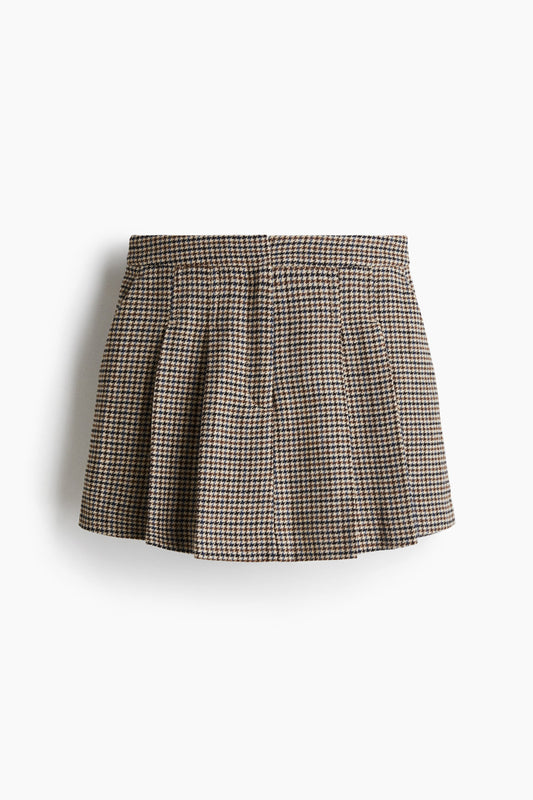 Pleated skort