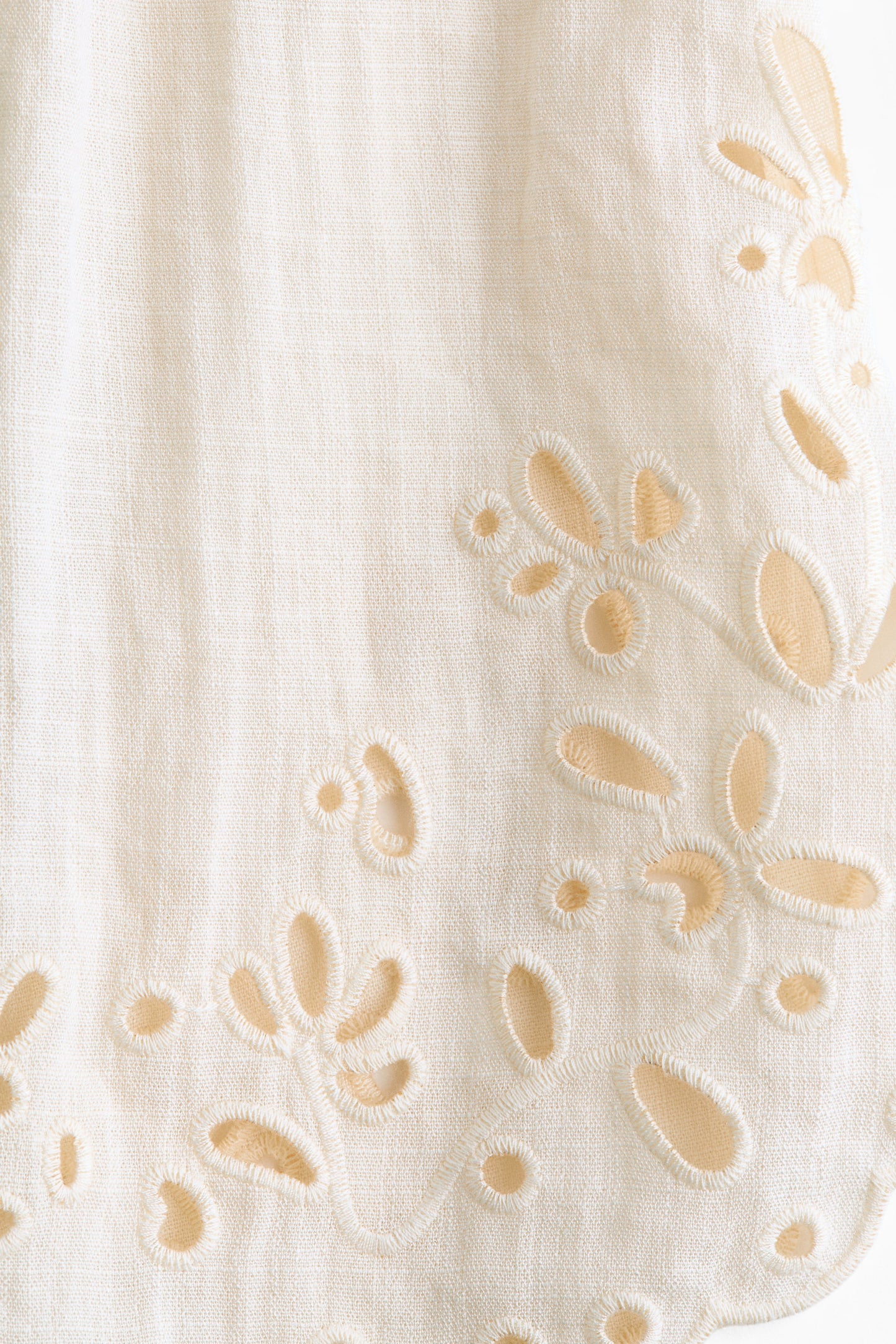 Broderie anglaise shorts
