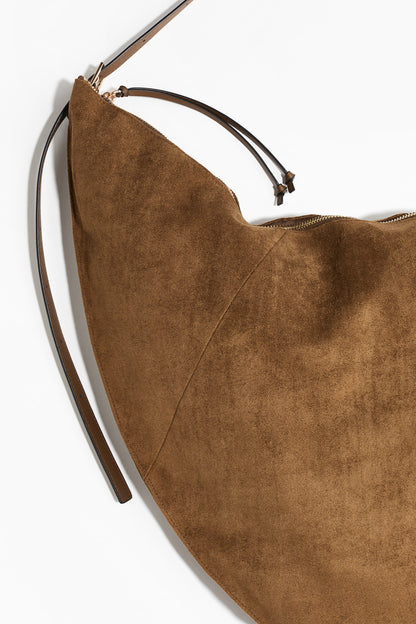 Triangular crossbody bag