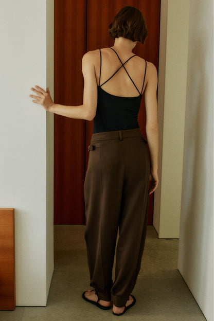 Buckle-detail balloon trousers
