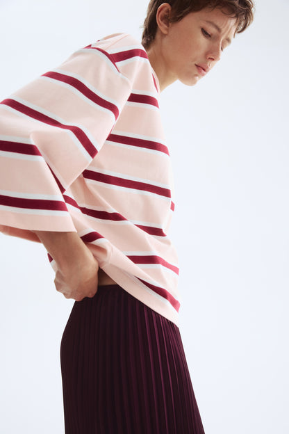 Loose-fit cotton top