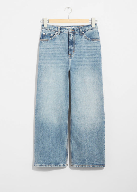 Wide Cropped Jeans