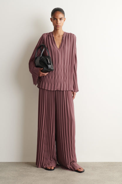 Pleated georgette trousers