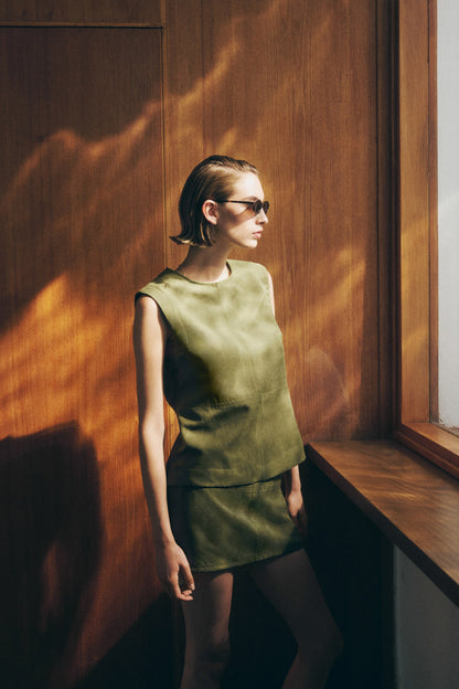 Sleeveless top