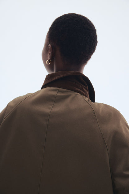 Corduroy-collar jacket