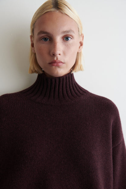 Cashmere Funnel-Neck Jumper