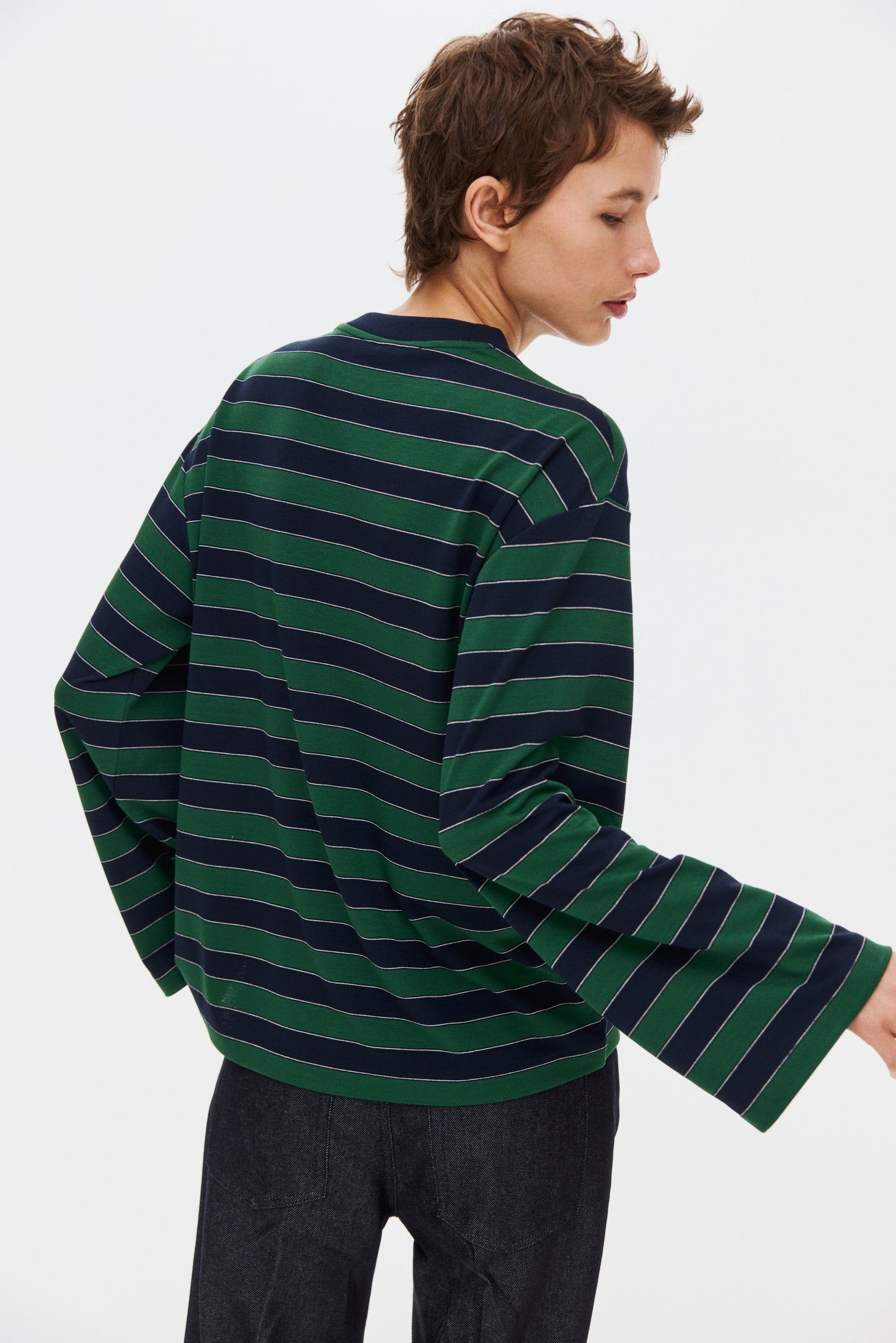 Pocket-detail top
