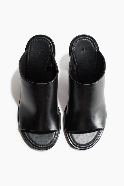 Block-heeled sandals