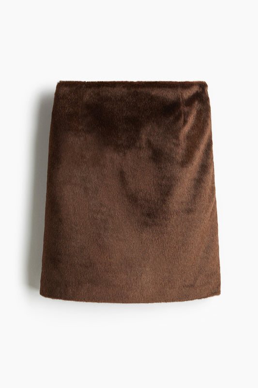 Knee-length skirt