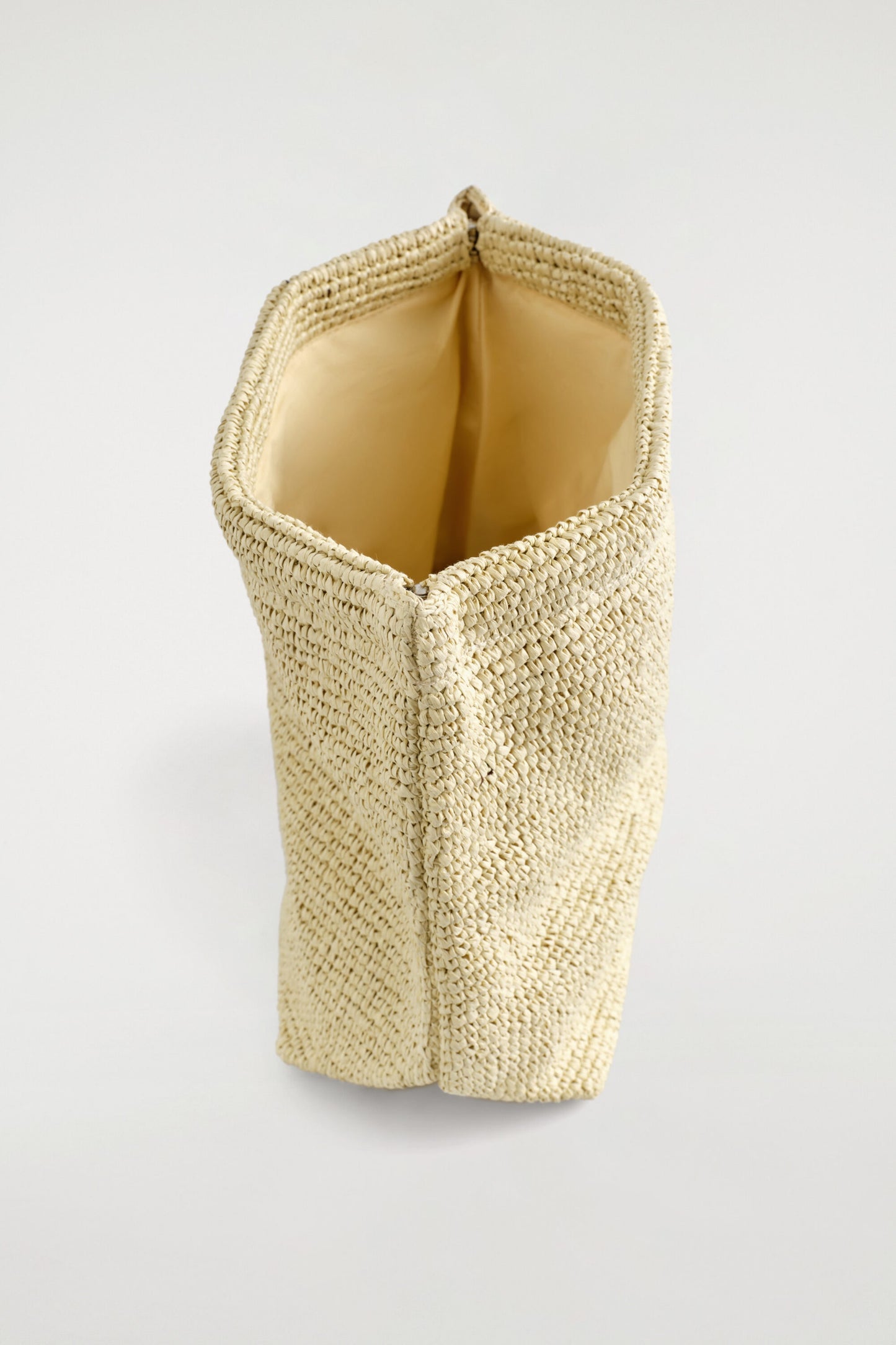 Folded Clutch Straw Bag
