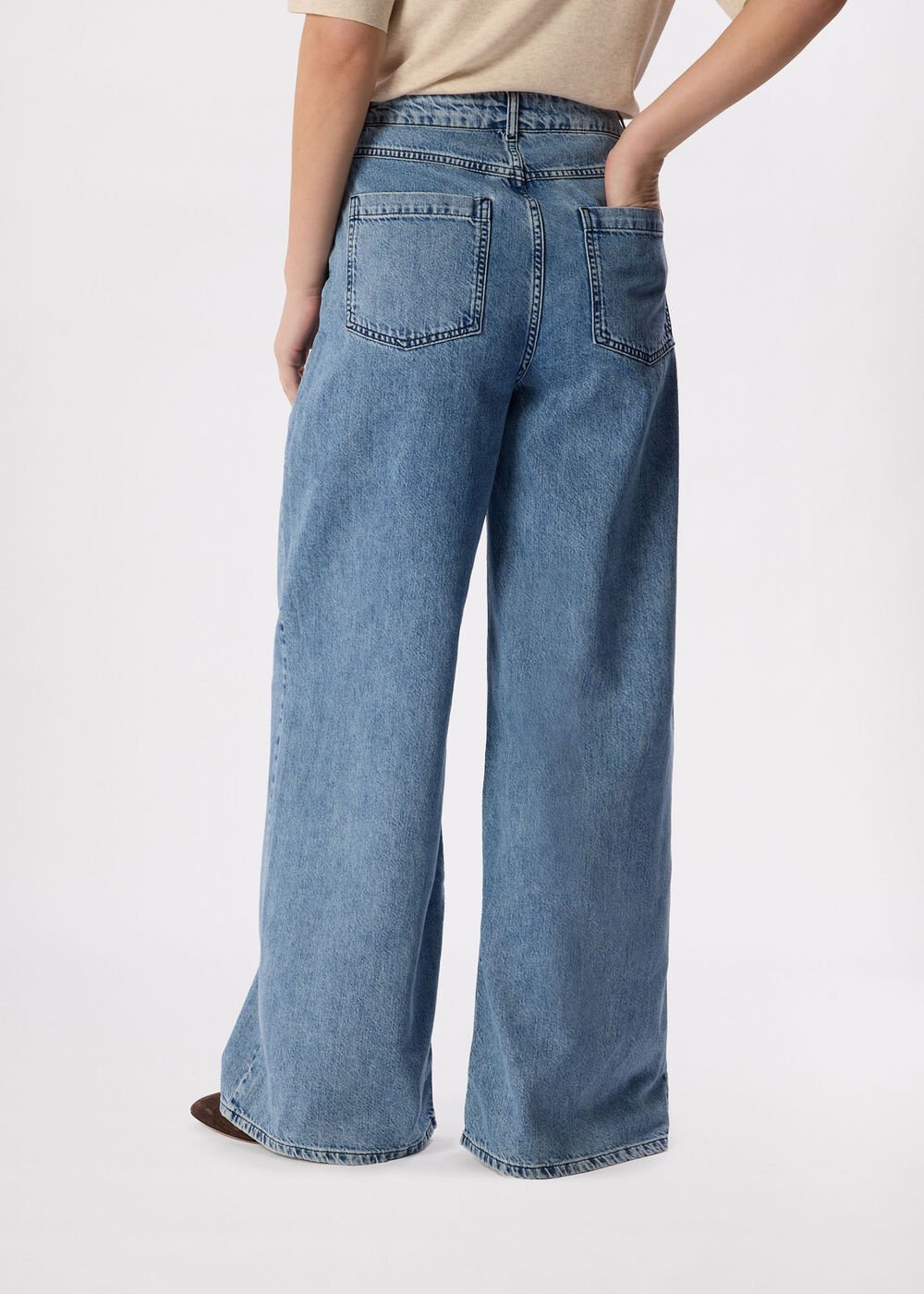 Light Wash Full Length Wide Leg Jean