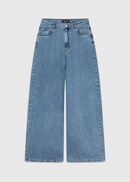 Light Wash Full Length Wide Leg Jean