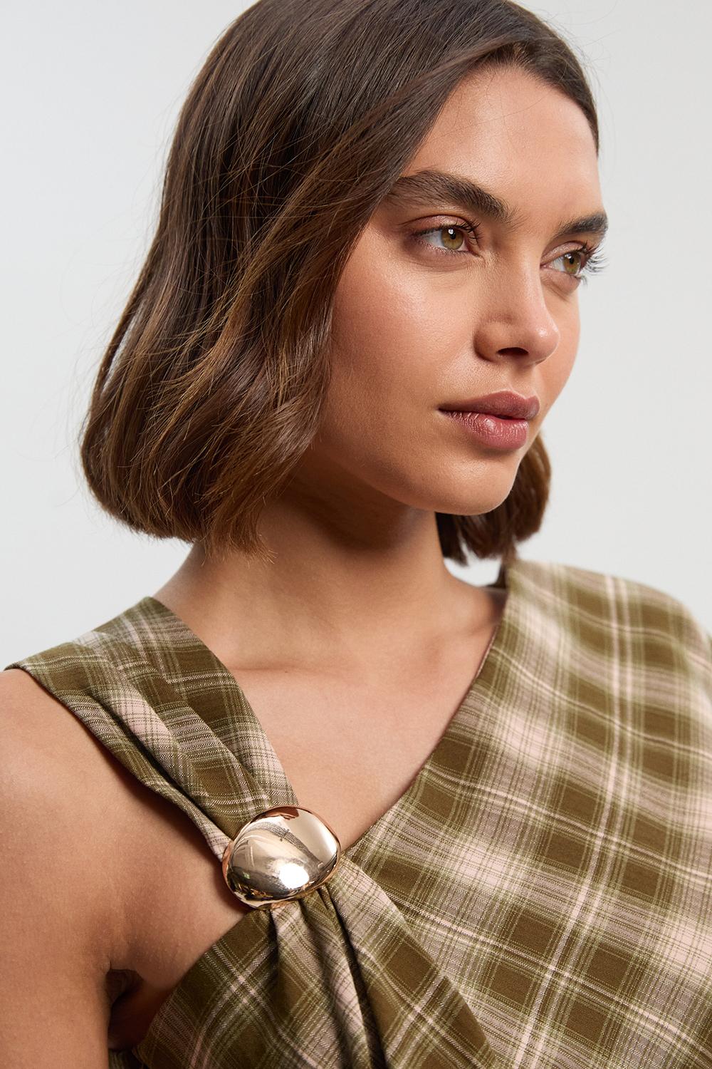 Tailored Check Trim Detail Sleeveless Top