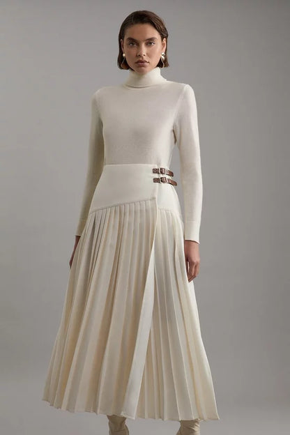 Tailored Crepe Pleated Buckle Detailed Maxi Skirt