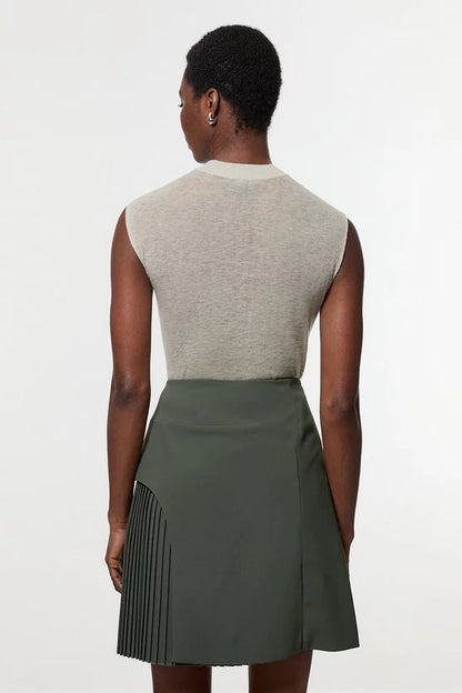 Tailored Buckle Detail Pleated Mini Skirt