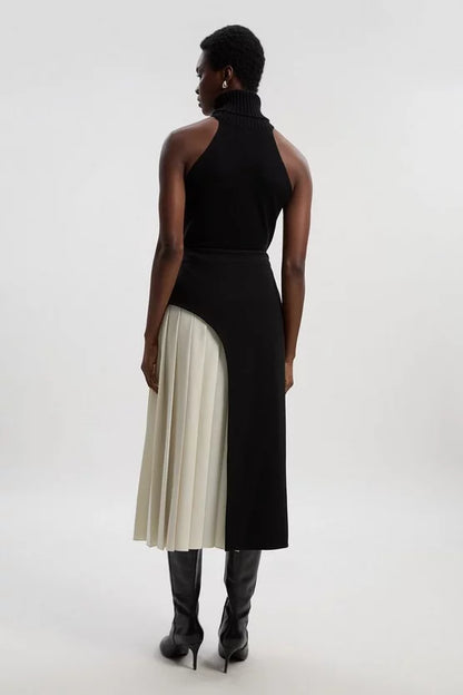 Tailored Buckle Detail Pleated Midi Skirt