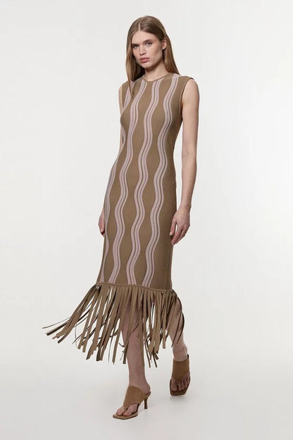 Contrast Wave Knit Dress With Fringing