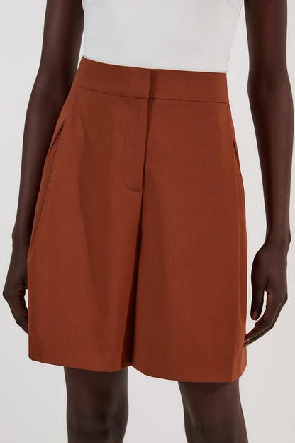 Tailored Twill Essential City Short