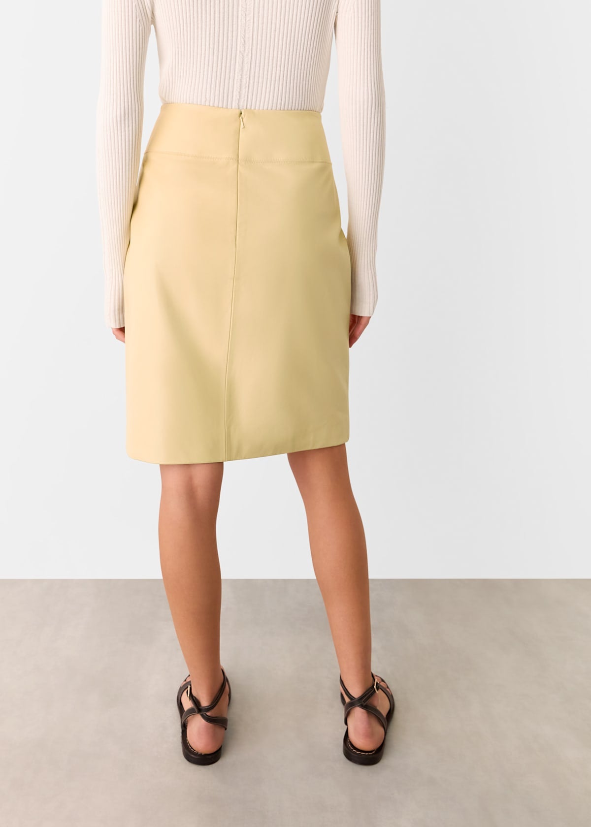 Butter Clean Leather Pencil Skirt