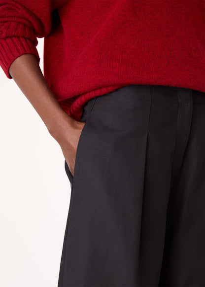 Black Pleat Front Barrel Trousers