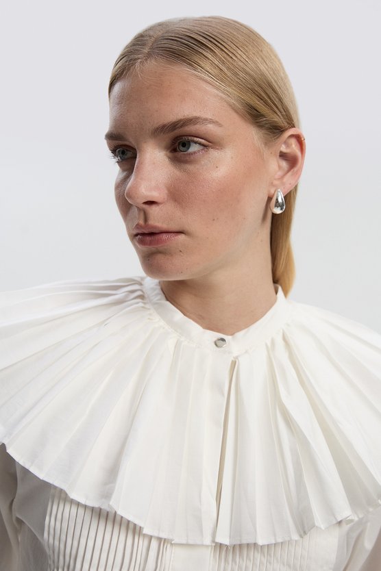 Cotton Poplin Pleat Detail Woven Shirt