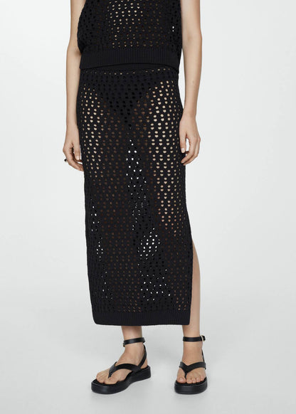 Openwork knitted skirt